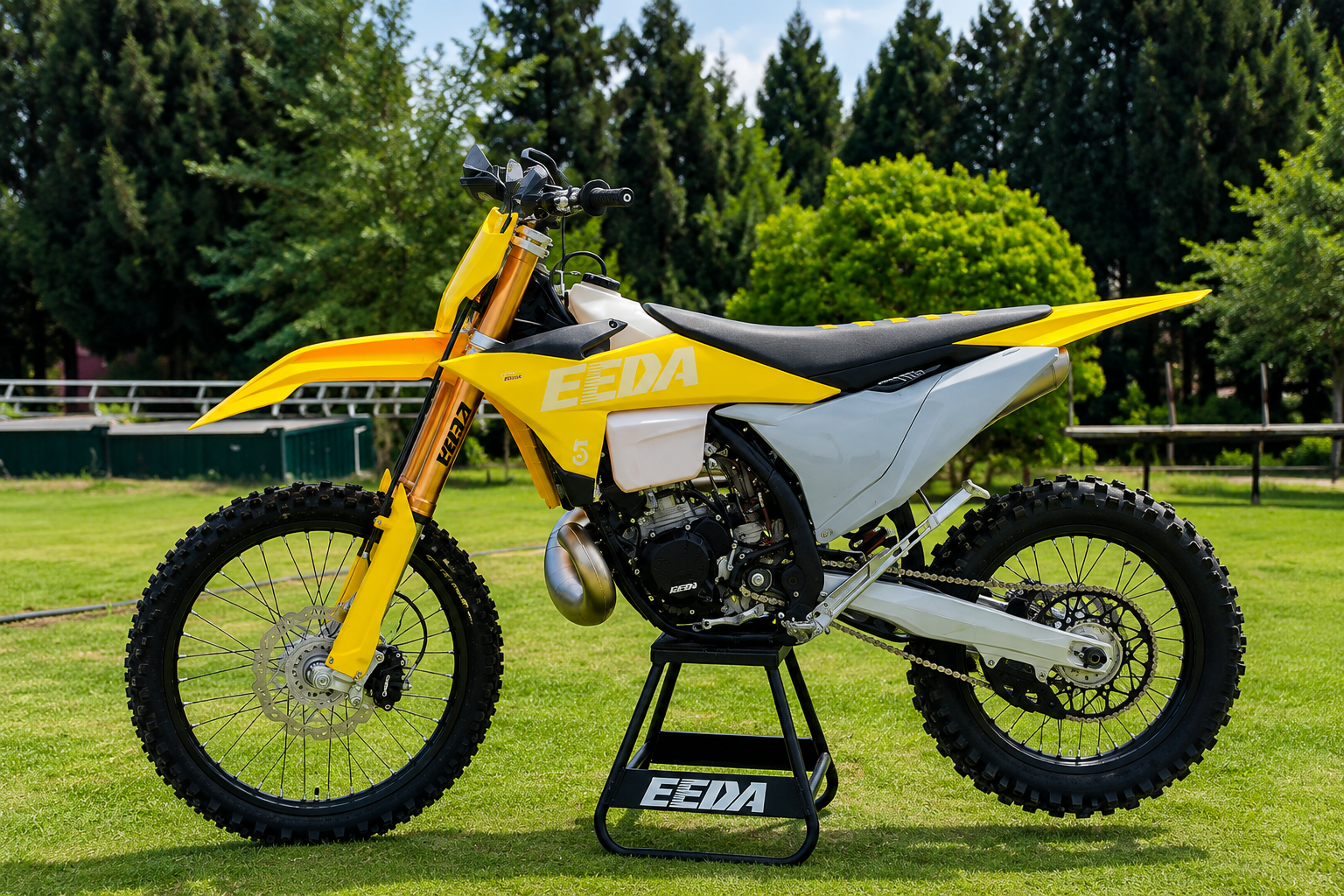 Cross 300 2t Formula EEDA Premium